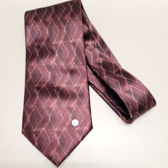 Versace Classic V2 Silk Tie - Picture 6 of 13